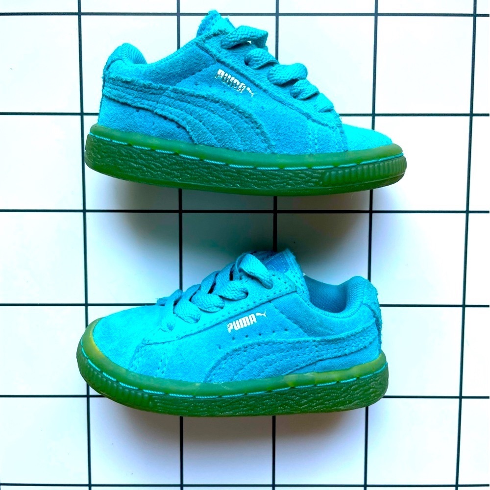 Puma Classic blue suede shoes - baby size 4